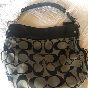 Coach Carly Large Signature Hobo Purse Handbag